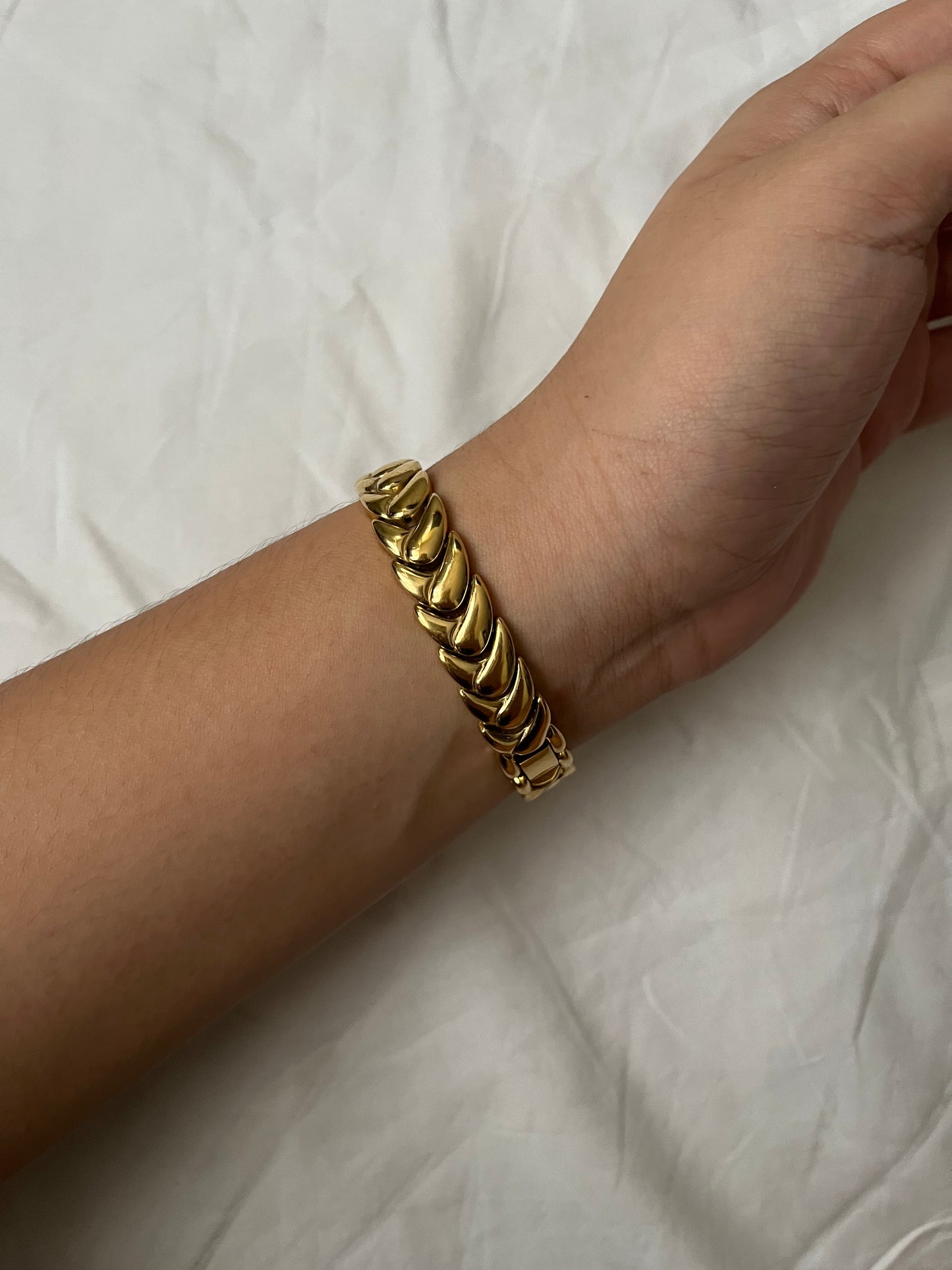 Beautiful Gold Tone Pulsar Watch with Braided Style Band