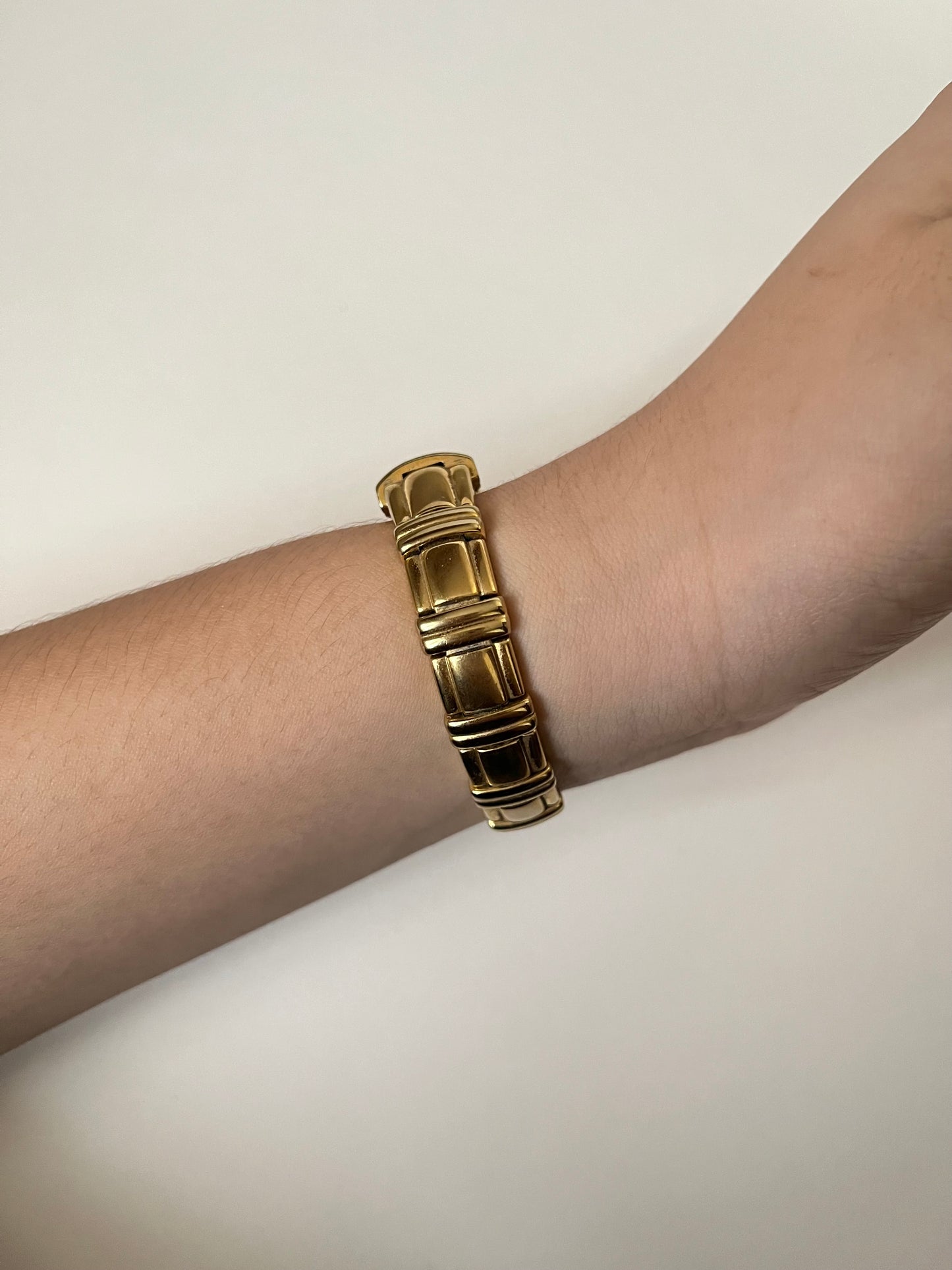 Extremely Rare Vintage Gold Tone Citizen Peekaboo/Slide-out Watch