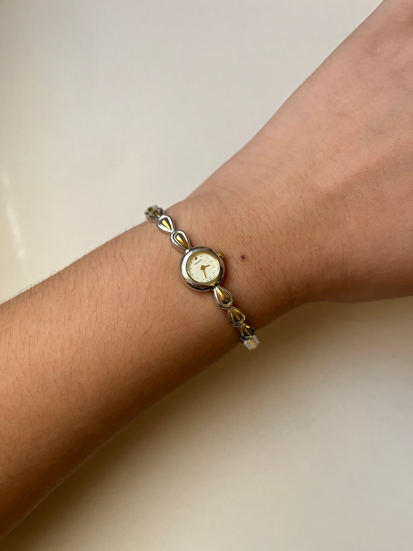 Very Dainty Two Toned Seiko Watch with Pear Shaped Links
