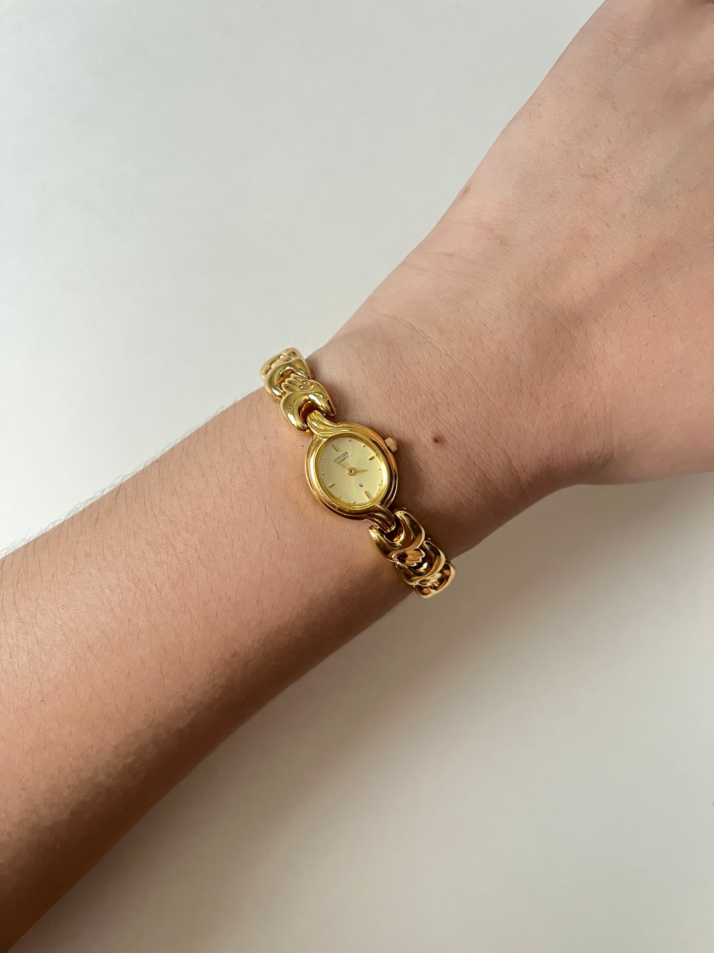 Absolutely Stunning and Elegant Gold Tone Citizen Watch with Oval Dial