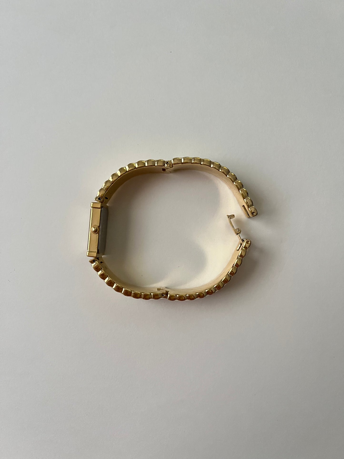 Very Stunning All Gold Tone Pulsar Watch with Oval Dial