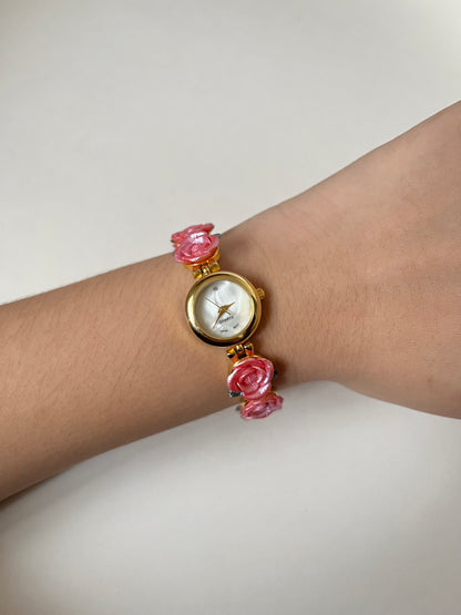 Pretty Gold Tone Watch with Round Dial and Pink Rose Links