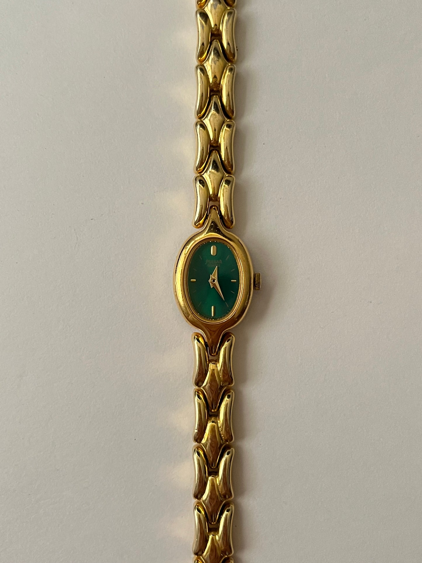 Stunning Gold Tone Pulsar Watch with Gorgeous Oval Green Dial