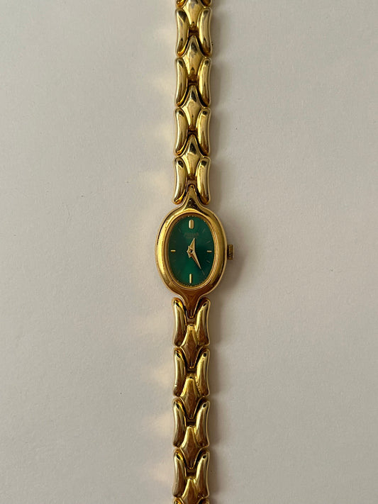 Stunning Gold Tone Pulsar Watch with Gorgeous Oval Green Dial