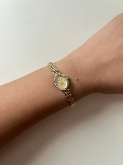 Beautiful Vintage Gold Tone Italy Made Watch with Oval Dial and Diamonds Accent