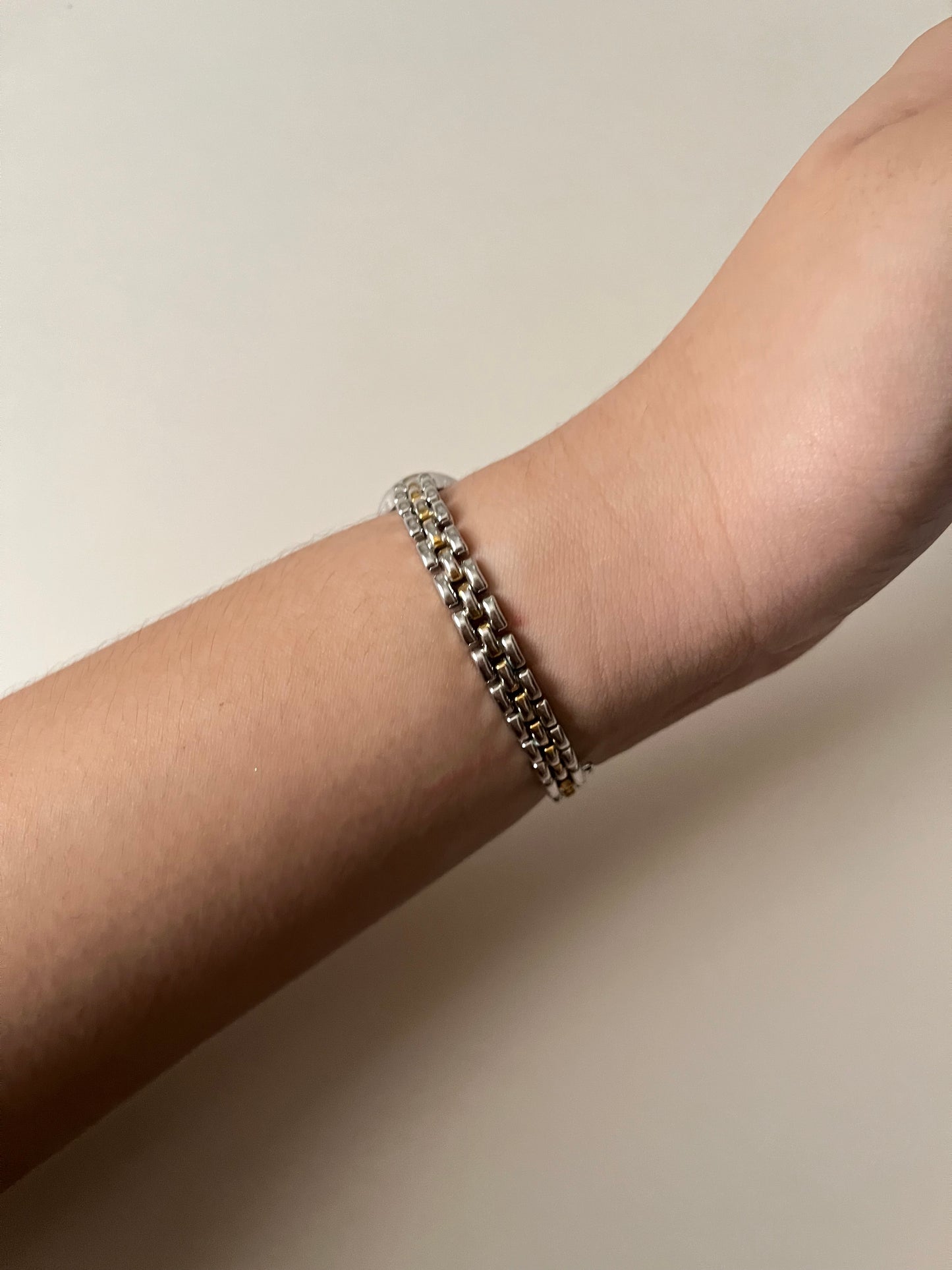 Lovely Dainty Two Toned Seiko Watch with Oval Dial