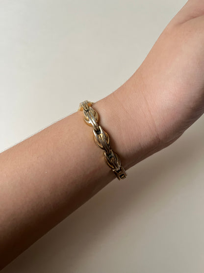 Lovely Two Toned Citizen Watch with Oval Dial