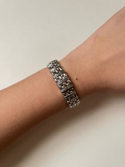 Extremely Rare Vintage Silver Tone Citizen Peekaboo Watch