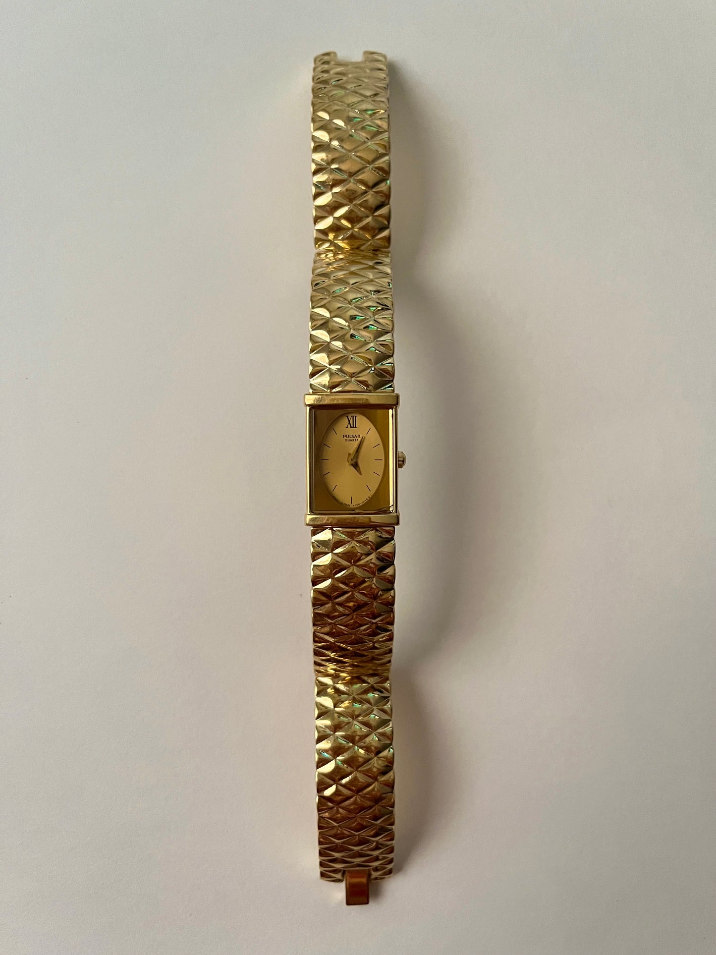 Very Stunning All Gold Tone Pulsar Watch with Oval Dial