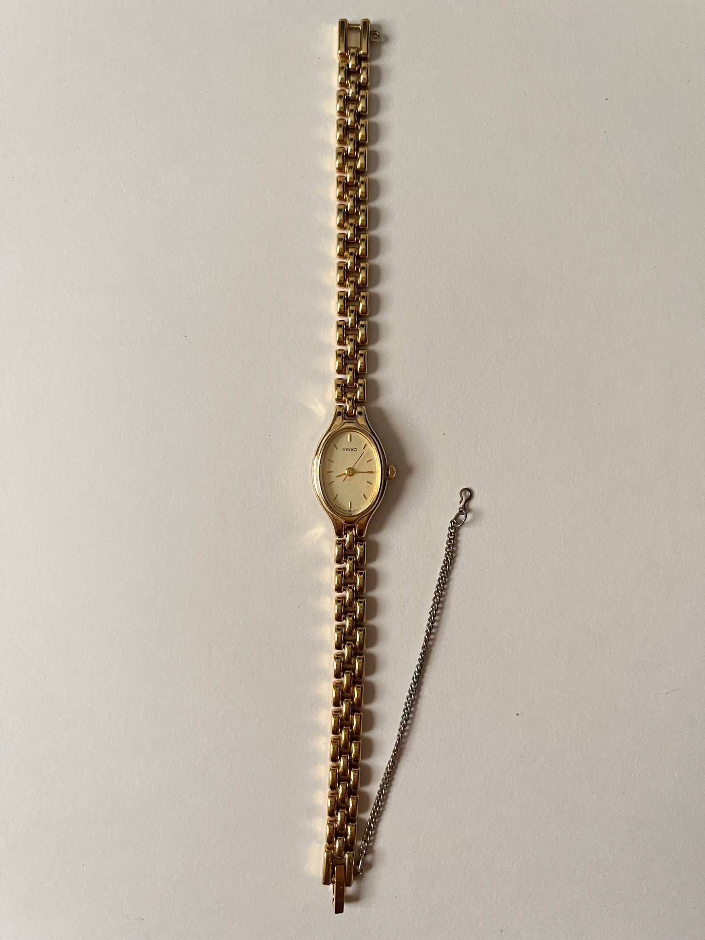 Lovely Dainty Gold Tone Seiko Watch with Oval Dial