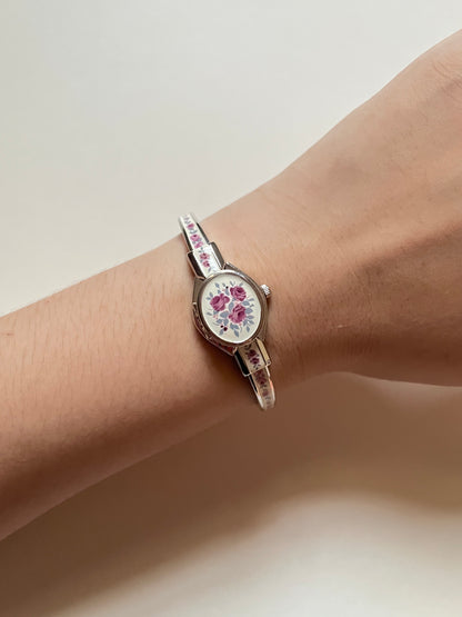 Ultra Rare Silver Tone Open Cuff Peekaboo Swiss Watch and Necklace Set with White Floral Enameled Decor
