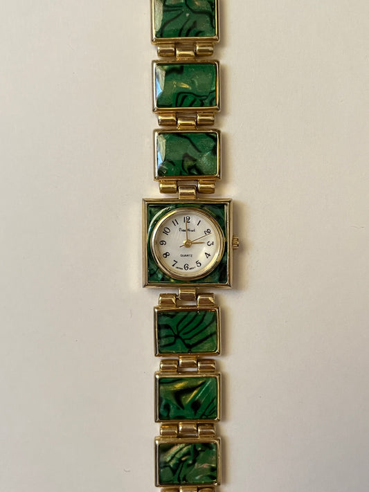 Vintage Gold Tone Watch with Abalone-Like Accented Band