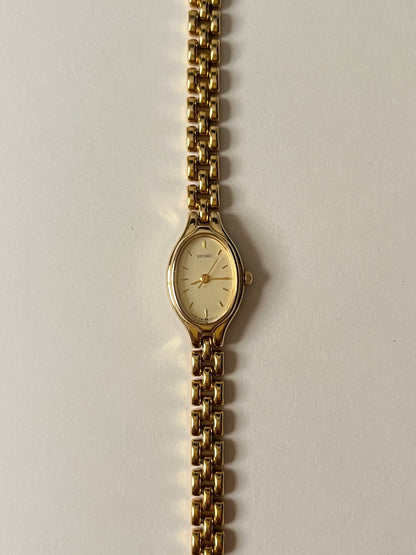 Lovely Dainty Gold Tone Seiko Watch with Oval Dial