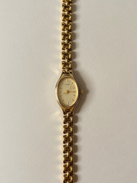 Lovely Dainty Gold Tone Seiko Watch with Oval Dial